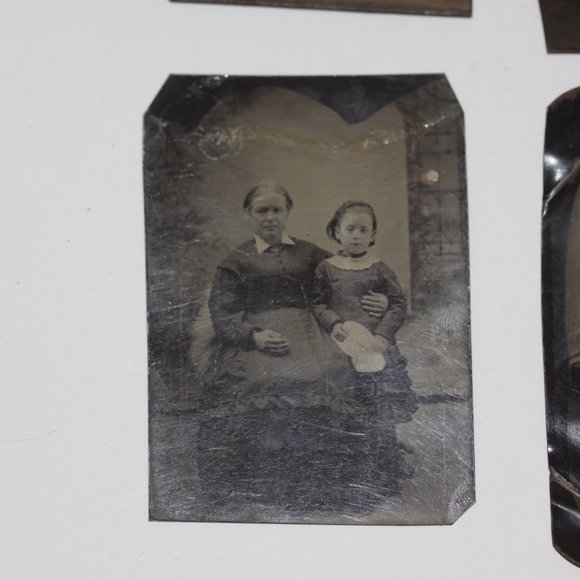 Antique Victorian 1800s Era Tintype Tin Type Photograph Photos CHILDREN Lot of 6 - Picture 5 of 6